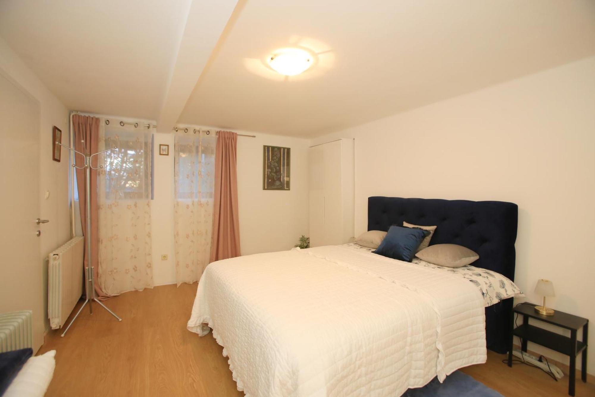 Bamboo Oasis Apartment With Terrace In The Garden And Free Parking, غييكا المظهر الخارجي الصورة